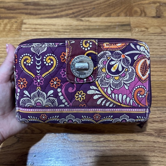 Vera Bradley pursue and wallet set - Picture 9 of 14